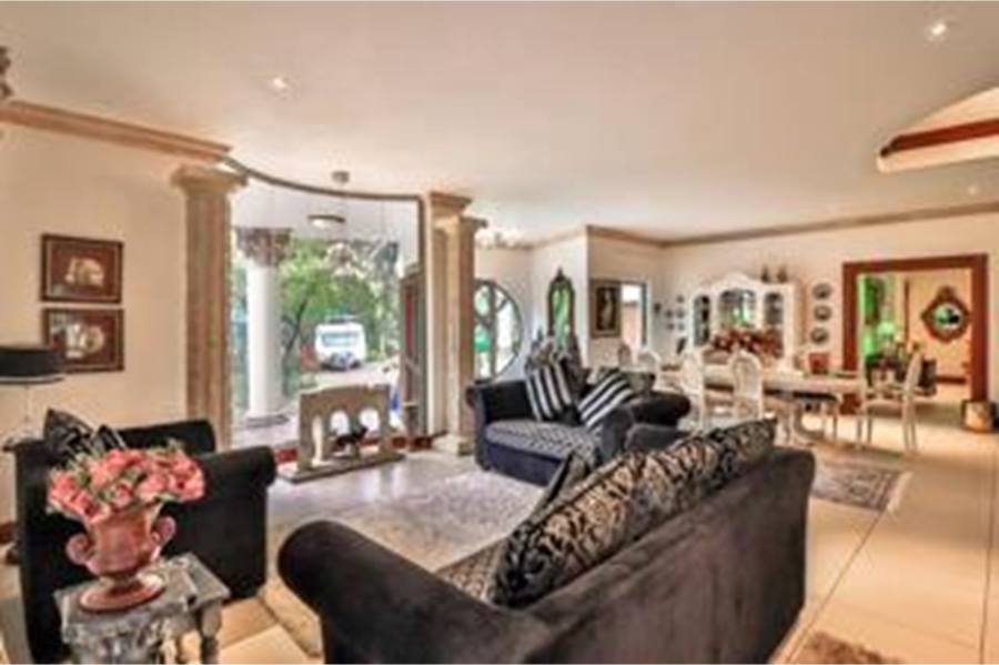 8 Bedroom Property for Sale in Kshane North West